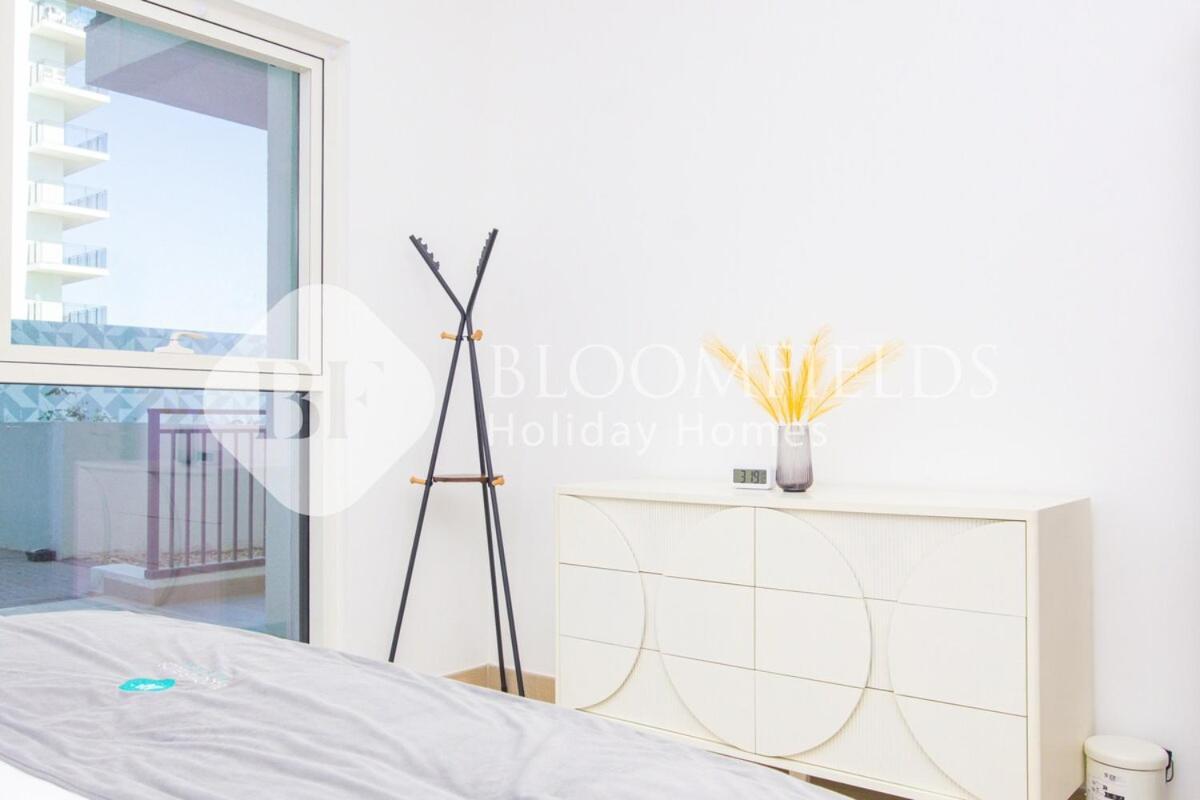 Bloomfields Waves & Whispers 1br Water Edge Abu Dhabi